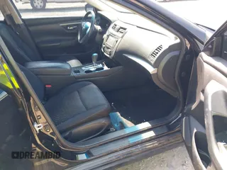 2016 Nissan Altima SR with VIN 1N4AL3AP7GC135399, listed as a IAAI auction lot 42412618 with 112,067 mi miles and . Bid and sale history available at DreamBid. Image 5.