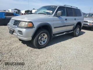 2002 Mitsubishi Montero Sport ES with VIN JA4MT21H82J039063, listed as a Copart auction lot 45718865 with 198,225 mi miles and Clean Title. Bid and sale history available at carsss.com. Image 1.