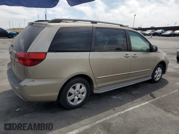 2004 Toyota Sienna CE with VIN 5TDZA23C94S189594, listed as a Copart auction lot 53008475 with 132,438 mi miles and Clean Title. Bid and sale history available at carsss.com. Image 3.