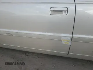 2001 Cadillac Eldorado Touring ETC z VIN 1G6ET12941B101128, wystawiony jako Copart lot #73832624 z przebiegiem Nie podano mil oraz Nie do naprawy. Historia ofert i sprzedaży dostępna na DreamBid. Obrazek 12.