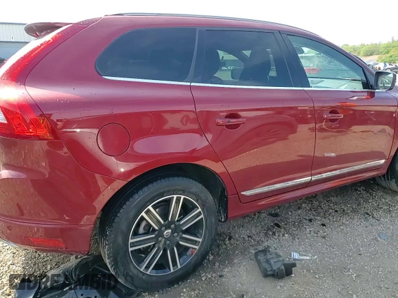 2017 Volvo XC60 Dynamic with VIN YV440MDR4H2094480, listed as a Copart auction lot 56787215 with 62,811 mi miles and Salvage title. Bid and sale history available at DreamBid. Image 14.