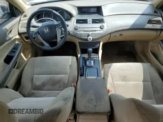 2009 Honda Accord LX-P with VIN 1HGCP26439A008259, listed as a Copart auction lot 61706095 with 267,702 mi miles and Clean title. Bid and sale history available at DreamBid. Image 8.