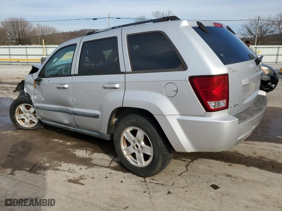 2007 Jeep Grand Cherokee Laredo with VIN 1J8GS48KX7C516292, listed as a Copart auction lot 44471324 with 0 mi miles and Non Repairable. Bid and sale history available at carsss.com. Image 2.