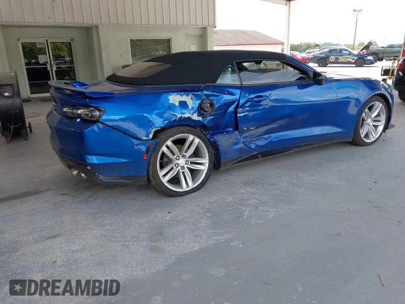 2016 Chevrolet Camaro 2LT z VIN 1G1FD3DX1G0173519, wystawiony jako IAAI lot #42345115 z przebiegiem 78 205 mil mil oraz . Historia ofert i sprzedaży dostępna na DreamBid. Obrazek 4.