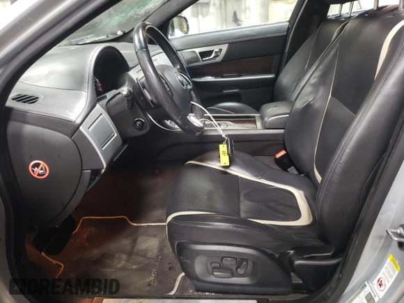 2015 Jaguar XF V6 Portfolio with VIN SAJWJ0FF2F8U68438, listed as a Copart auction lot 85130674 with 71,878 mi miles and Salvage Title. Bid and sale history available at carsss.com. Image 7.