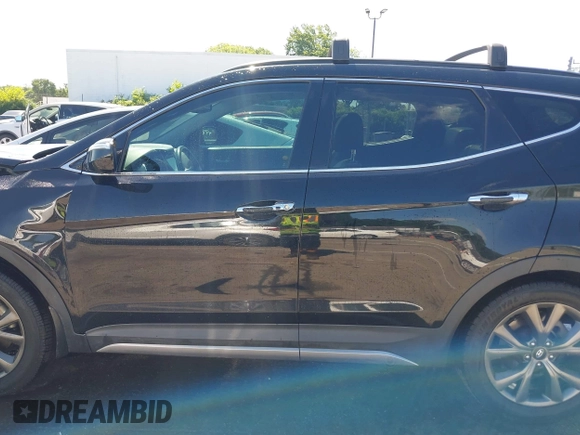 2018 Hyundai Santa Fe Ultimate with VIN 5NMZW4LA4JH054307, listed as a IAAI auction lot 42532426 with 148,299 mi miles and . Bid and sale history available at DreamBid. Image 14.