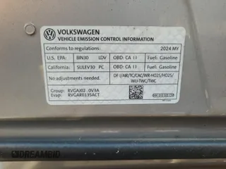 2024 Volkswagen Tiguan SE with VIN 3VV3B7AX5RM107374, listed as a IAAI auction lot 42845196 with 24,195 mi miles and . Bid and sale history available at DreamBid. Image 21.