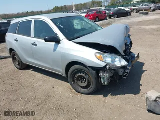 2006 Toyota Matrix STD with VIN 2T1KR32E06C589607, listed as a IAAI auction lot 42040471 with 244,600 mi miles. Bid and sale history available at carsss.com. Image 1.