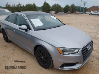 2015 Audi A3 Premium Plus z VIN WAUCCGFF4F1129058, wystawiony jako IAAI lot #42066493 z przebiegiem 122 774 mil mil oraz . Historia ofert i sprzedaży dostępna na DreamBid. Obrazek 1.