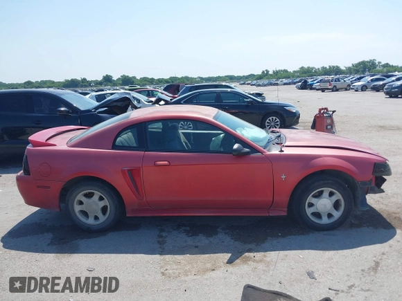 2000 Ford Mustang with VIN 1FAFP4047YF304313, listed as a IAAI auction lot 42397594 with 139,016 mi miles and . Bid and sale history available at DreamBid. Image 13.