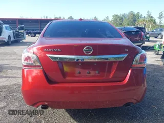 2014 Nissan Altima SV with VIN 1N4AL3AP5EN390179, listed as a IAAI auction lot 41989394 with 138,859 mi miles and . Bid and sale history available at carsss.com. Image 16.