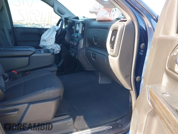 2021 Chevrolet Silverado 1500 RST with VIN 3GCUYEEDXMG396815, listed as a IAAI auction lot 41615912 with 95,672 mi miles. Bid and sale history available at carsss.com. Image 5.