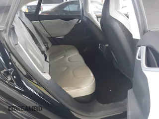 2013 Tesla Model S Performance с VIN 5YJSA1DP1DFP23818, выставлен на аукционе IAAI как лот 42594561 с пробегом 142 878 миль миль и . История ставок и продаж доступна на DreamBid. Изображение 8.