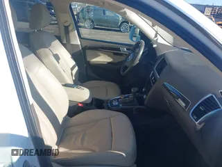 2014 Audi Q5 Premium Plus with VIN WA1LFAFP3EA106931, listed as a IAAI auction lot 41933150 with 140,104 mi miles and . Bid and sale history available at DreamBid. Image 5.
