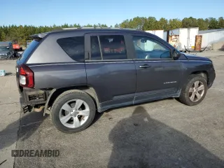 2015 Jeep Compass Latitude with VIN 1C4NJCEBXFD274712, listed as a Copart auction lot 41638375 with 142,684 mi miles and Salvage Title. Bid and sale history available at carsss.com. Image 3.