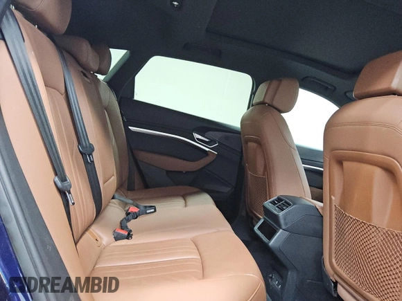 2022 Audi e-tron Premium with VIN WA1AAAGE4NB022730, listed as a Copart auction lot 56118575 with 47,680 mi miles and Clean title. Bid and sale history available at DreamBid. Image 11.