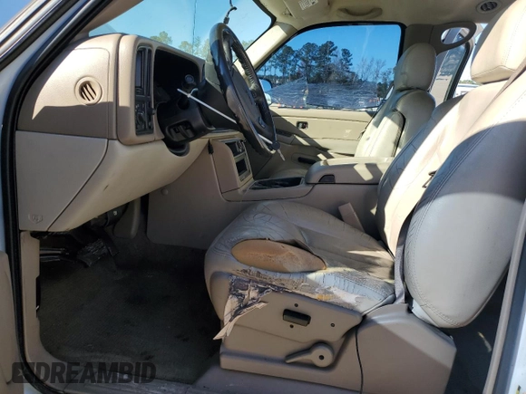 2006 GMC Yukon SLT z VIN 1GKEC13Z46J103782, wystawiony jako Copart lot #84412634 z przebiegiem 201 289 mil mil oraz Szkoda całkowita • Salvage title. Historia ofert i sprzedaży dostępna na DreamBid. Obrazek 7.