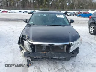 2012 Toyota Avalon with VIN 4T1BK3DB0CU450160, listed as a IAAI auction lot 41597172 with 197,284 mi miles. Bid and sale history available at carsss.com. Image 12.
