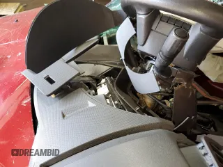 2012 Ford Escape XLT с VIN 1FMCU9DG4CKB27335, выставлен на аукционе Copart как лот 61347245 с пробегом Не указан миль и Списание • Salvage title. История ставок и продаж доступна на DreamBid. Изображение 9.