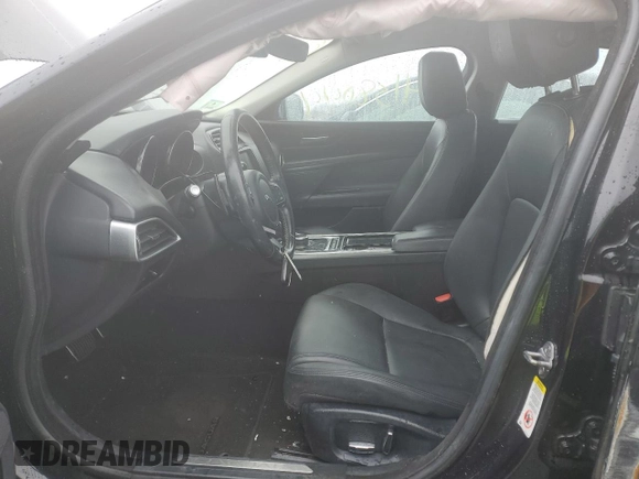 2019 Jaguar XE 25t with VIN SAJAR4FX0KCP52337, listed as a Copart auction lot 44138044 with 96,784 mi miles and Non Repairable. Bid and sale history available at carsss.com. Image 7.