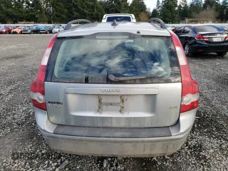 2007 Volvo V50 2.4L with VIN YV1MW382072284214, listed as a Copart auction lot 40821234 with 134,054 mi miles and Salvage Title. Bid and sale history available at carsss.com. Image 6.