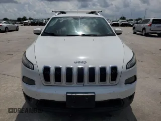 2014 Jeep Cherokee Latitude with VIN 1C4PJMCSXEW181516, listed as a Copart auction lot 54300485 with 203,096 mi miles and Clean Title. Bid and sale history available at carsss.com. Image 5.