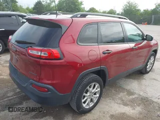 2016 Jeep Cherokee Sport z VIN 1C4PJMAB6GW210810, wystawiony jako IAAI lot #42681813 z przebiegiem 99 792 mil mil oraz . Historia ofert i sprzedaży dostępna na DreamBid. Obrazek 4.