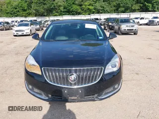 2017 Buick Regal Sport Touring z VIN 2G4GL5EX2H9125149, wystawiony jako IAAI lot #42531956 z przebiegiem 117 981 mil mil oraz . Historia ofert i sprzedaży dostępna na DreamBid. Obrazek 12.