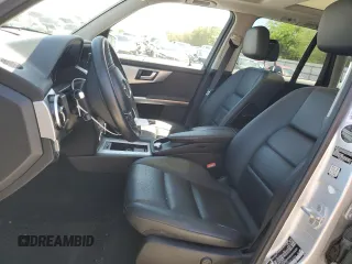 2014 Mercedes-Benz GLK 350 with VIN WDCGG5HB6EG312068, listed as a Copart auction lot 52927304 with 90,716 mi miles and Salvage Title. Bid and sale history available at DreamBid. Image 7.