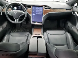 2017 Tesla Model S 100D with VIN 5YJSA1E25HF229423, listed as a Copart auction lot 48037295 with 60,592 mi miles and Non Repairable. Bid and sale history available at carsss.com. Image 8.