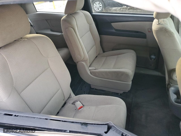 2012 Honda Odyssey LX with VIN 5FNRL5H22CB054309, listed as a Copart auction lot 46706625 with 105,515 mi miles and Salvage Title. Bid and sale history available at carsss.com. Image 11.