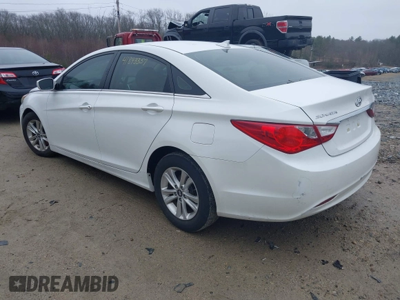 2013 Hyundai Sonata GLS with VIN 5NPEB4AC7DH768390, listed as a IAAI auction lot 41893357 with 81,923 mi miles and . Bid and sale history available at carsss.com. Image 3.