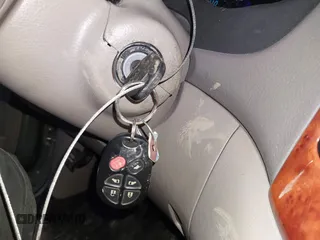 2010 Toyota Sienna XLE z VIN 5TDDK4CC6AS032622, wystawiony jako IAAI lot #42271332 z przebiegiem 139 650 mil mil oraz . Historia ofert i sprzedaży dostępna na DreamBid. Obrazek 11.