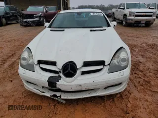 2008 Mercedes-Benz SLK-Class 3.0L with VIN WDBWK54F38F177231, listed as a Copart auction lot 79928324 with 109,471 mi miles and Salvage Title. Bid and sale history available at carsss.com. Image 5.
