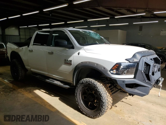 2018 Ram 2500 Big Horn with VIN 3C6UR5DL2JG275057, listed as a Copart auction lot 48528575 with 41,182 mi miles and Salvage Title. Bid and sale history available at carsss.com. Image 4.
