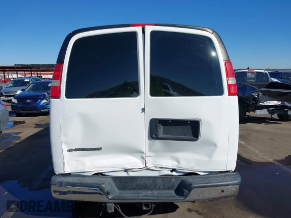 2017 Chevrolet Express Cargo Van with VIN 1GCWGBFF1H1102247, listed as a IAAI auction lot 40660637 with 105,126 mi miles. Bid and sale history available at carsss.com. Image 16.