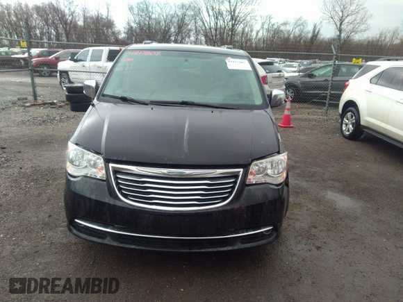 2015 Chrysler Town & Country Touring L with VIN 2C4RC1CG7FR539937, listed as a IAAI auction lot 41817807 with 158,400 mi miles and . Bid and sale history available at carsss.com. Image 12.