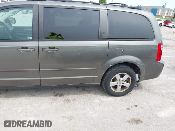 2010 Dodge Grand Caravan Hero with VIN 2D4RN3D13AR342811, listed as a IAAI auction lot 42153336 with 189,193 mi miles and . Bid and sale history available at DreamBid. Image 6.