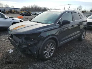 2017 Lincoln MKC Select with VIN 5LMCJ2D92HUL01770, listed as a Copart auction lot 49600335 with 149,652 mi miles and Salvage Title. Bid and sale history available at DreamBid. Image 1.