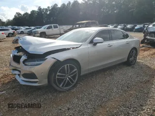 2018 Volvo S90 Momentum with VIN LVY982MK6JP028748, listed as a Copart auction lot 44619015 with 78,153 mi miles and Salvage Title. Bid and sale history available at carsss.com. Image 1.
