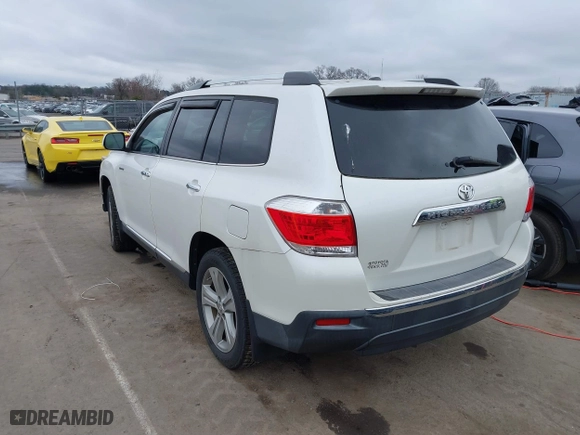 2012 Toyota Highlander Limited with VIN 5TDYK3EH0CS068023, listed as a IAAI auction lot 41508481 with 1 mi miles. Bid and sale history available at carsss.com. Image 3.