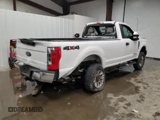 2019 Ford F-250 XLT с VIN 1FTBF2BT9KEC94076, выставлен на аукционе Copart как лот 44670025 с пробегом 120 824 миль миль и Списание • Salvage title. История ставок и продаж доступна на DreamBid. Изображение 3.