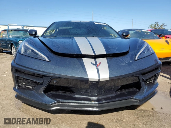 2021 Chevrolet Corvette 3LT with VIN 1G1YC2D45M5112040, listed as a Copart auction lot 76660064 with 1,584 mi miles and Non Repairable. Bid and sale history available at carsss.com. Image 5.
