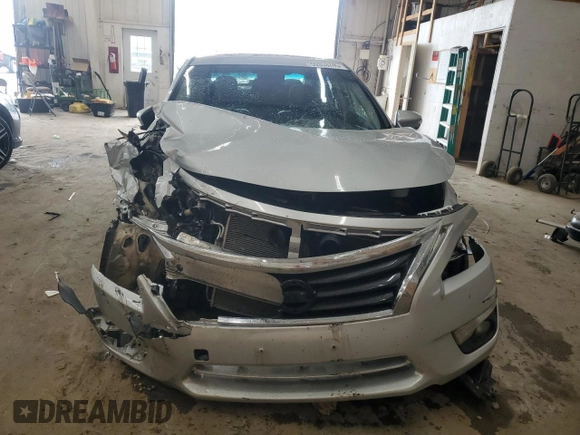 2015 Nissan Altima 2.5 z VIN 1N4AL3AP5FN878498, wystawiony jako Copart lot #59353745 z przebiegiem 129 325 mil mil oraz Szkoda całkowita • Salvage title. Historia ofert i sprzedaży dostępna na DreamBid. Obrazek 5.