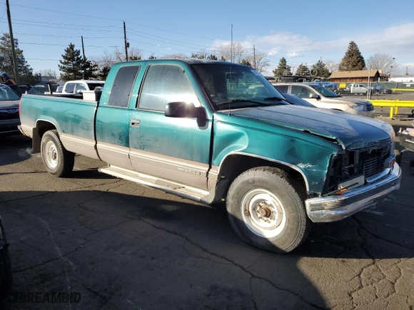 1997 GMC Sierra 2500 with VIN 1GTGC29J0VE541668, listed as a Copart auction lot 43625795 with 68,131 mi miles and Salvage Title. Bid and sale history available at carsss.com. Image 4.