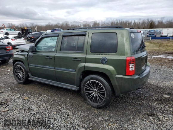 2007 Jeep Patriot Sport with VIN 1J8FF28W47D395177, listed as a Copart auction lot 49033005 with 175,125 mi miles and Salvage Title. Bid and sale history available at DreamBid. Image 2.