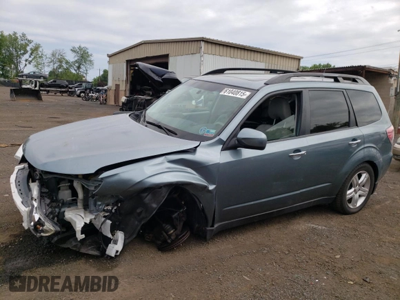 2010 Subaru Forester X Premium with VIN JF2SH6CCXAH736488, listed as a Copart auction lot 61040815 with 61,823 mi miles and Salvage title. Bid and sale history available at DreamBid. Image 1.