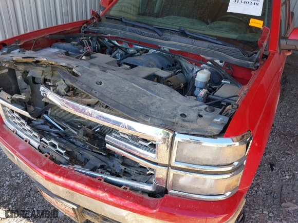 2014 Chevrolet Silverado 1500 LT with VIN 1GCRCREC4EZ260684, listed as a IAAI auction lot 41340248 with 156,612 mi miles. Bid and sale history available at carsss.com. Image 6.