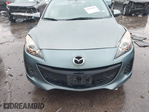 2012 Mazda Mazda3 i Touring with VIN JM1BL1V71C1533095, listed as a IAAI auction lot 41891692 with 173,425 mi miles. Bid and sale history available at carsss.com. Image 12.