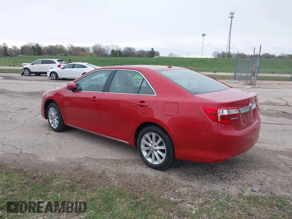 2013 Toyota Camry L with VIN 4T4BF1FK1DR311524, listed as a IAAI auction lot 41941552 with 184,566 mi miles. Bid and sale history available at carsss.com. Image 3.